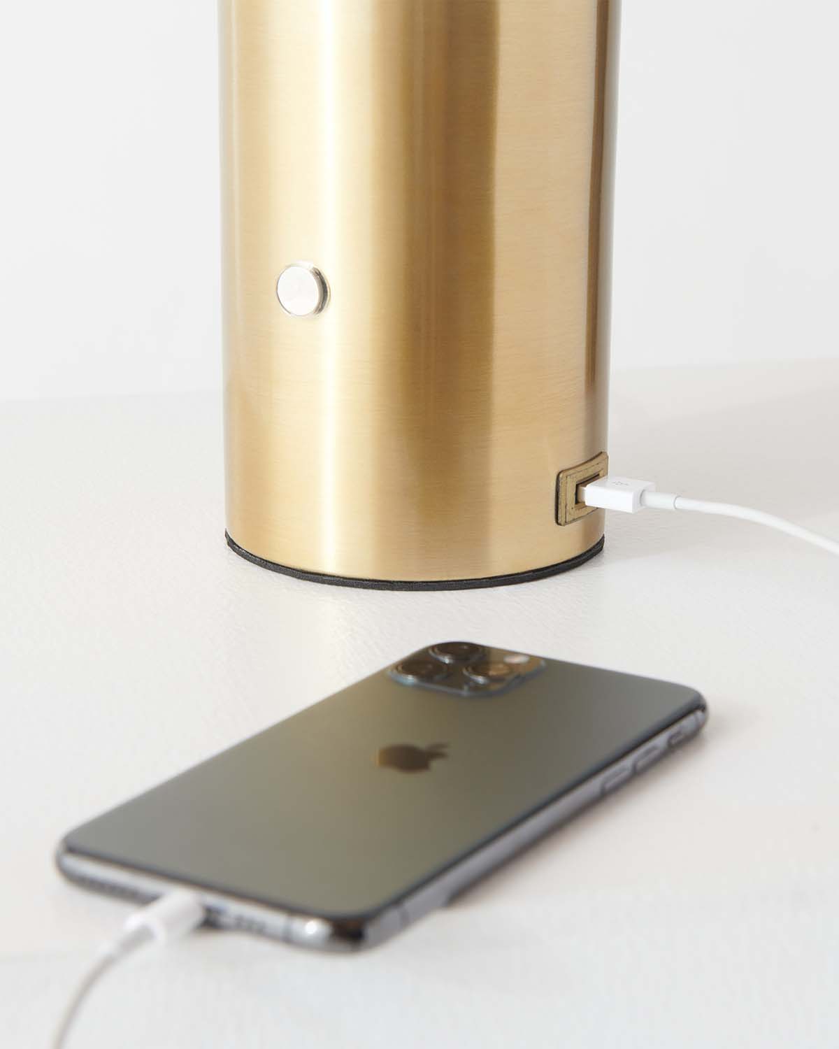 Kai Table Lamp