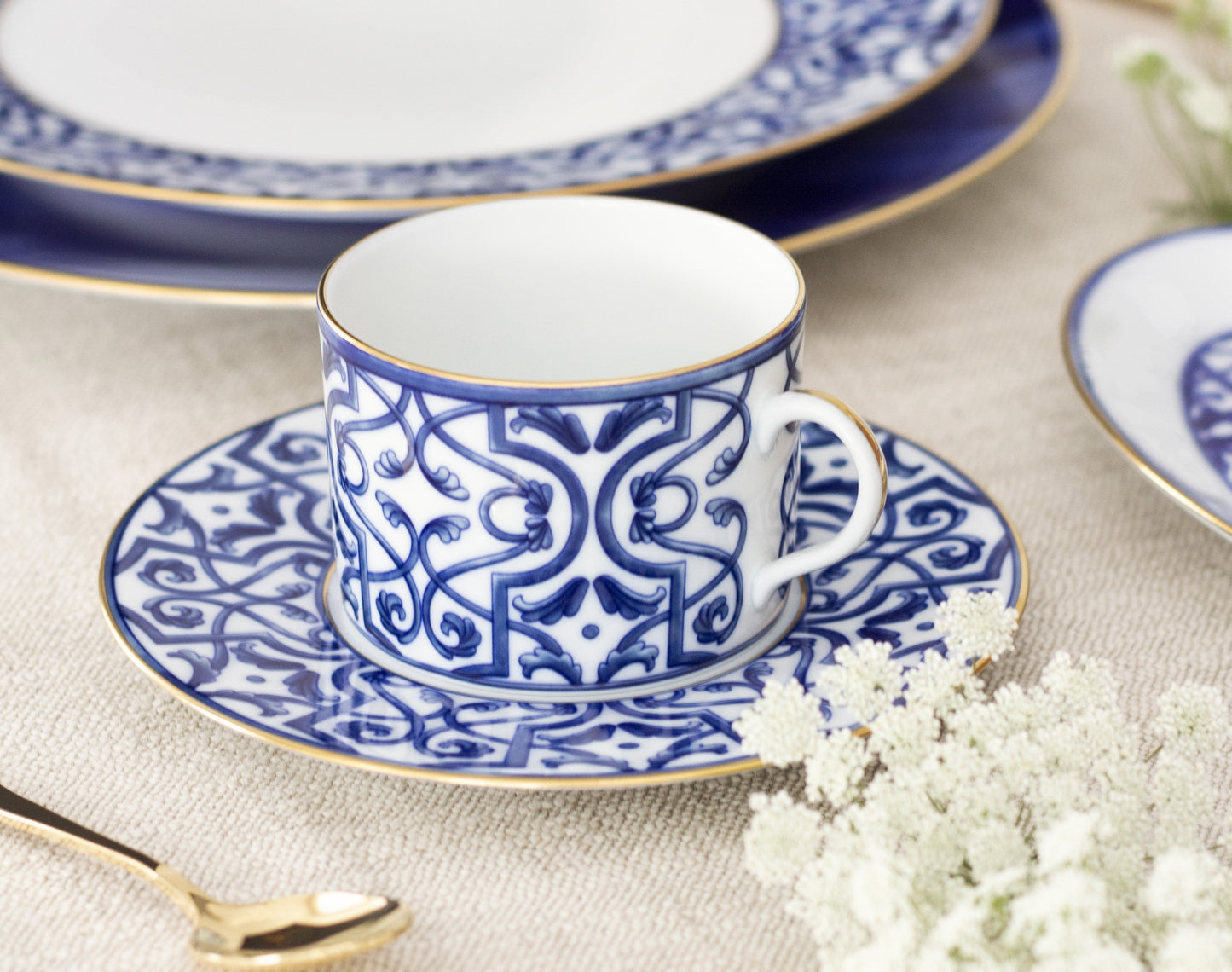 Blue Legacy 11-piece Tea Set - Service for 4