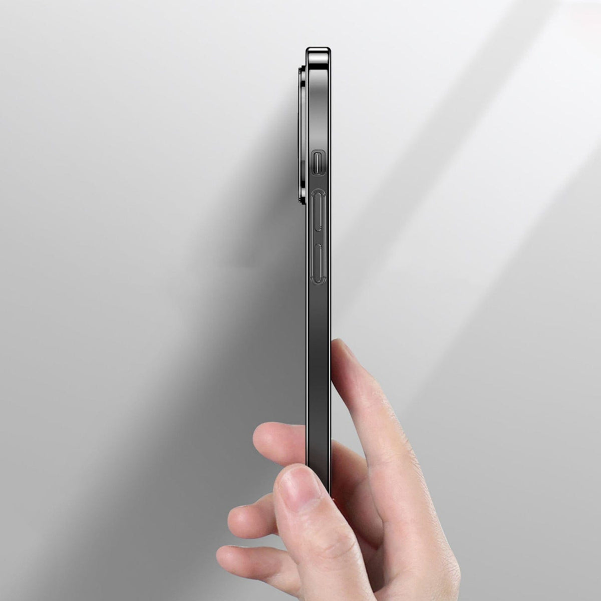 Venture Series Clear Slim Case - iPhone 15 Pro Max