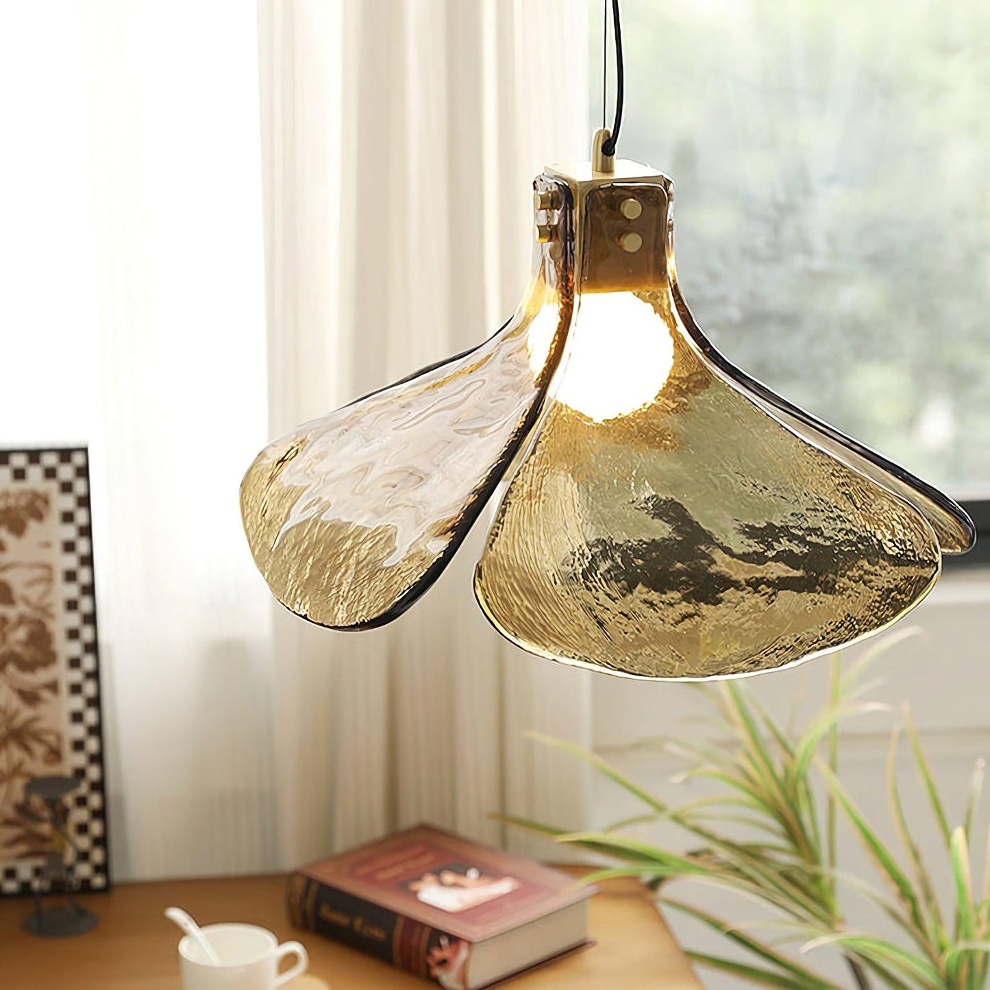 Amber Bloom Glass Suspension