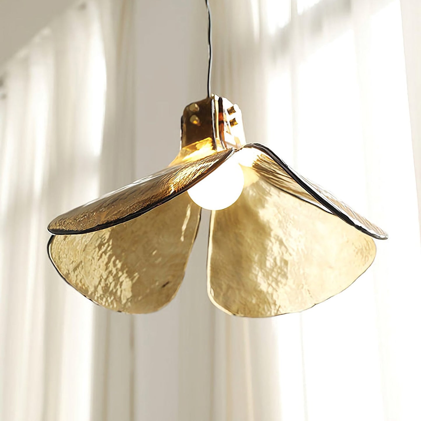 Amber Bloom Glass Suspension