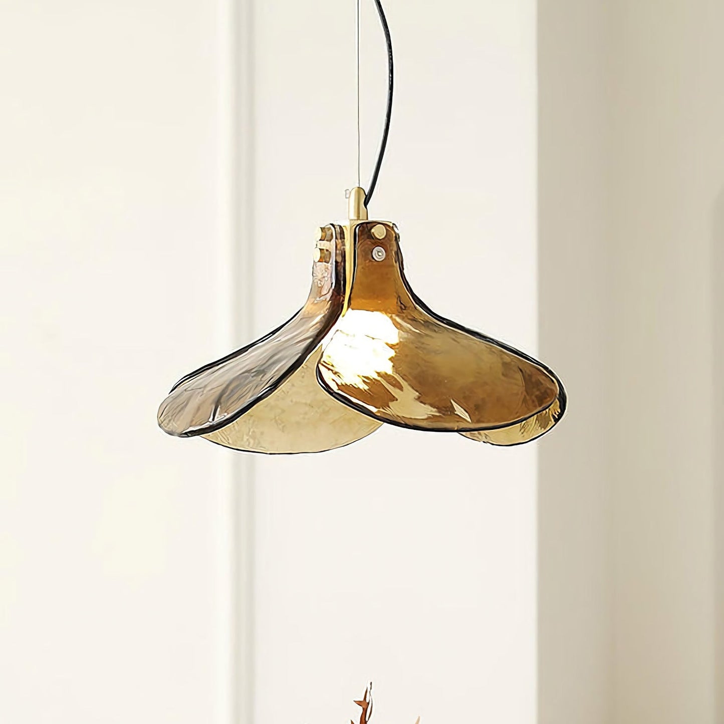 Amber Bloom Glass Suspension