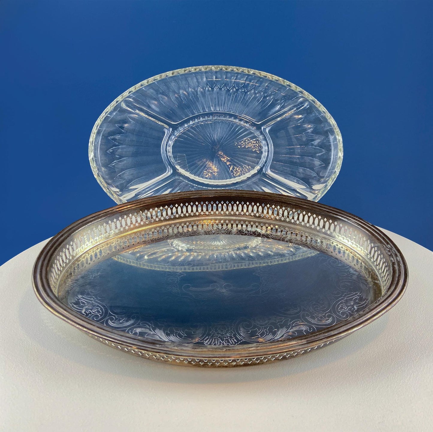 Antique Oval Silver & Glass Serving Platter. Godinger Silver Art. Fluted Glass with Etched Reticulated Silver Tray. Hosting Essential.