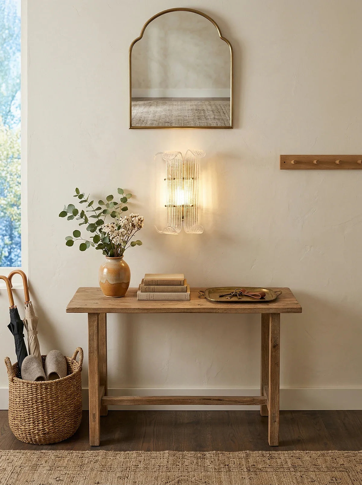 Curved Textured Glass Wall Sconce