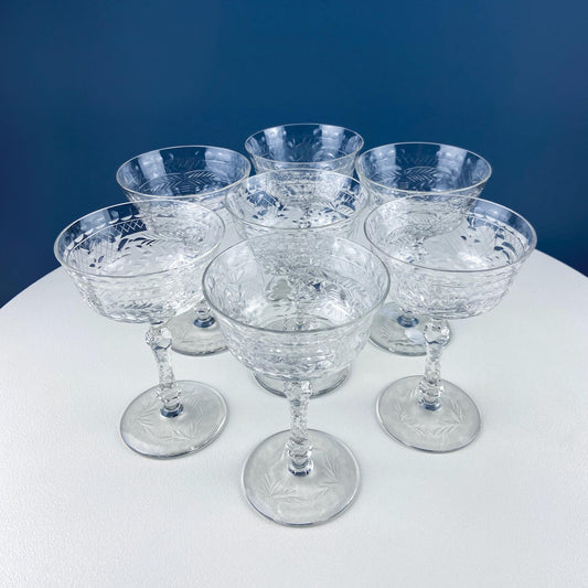 Cut Crystal Vintage Champagne Glasses. Set of 8 Stemware. Dining Room Table Decor. Gift for Him Her. New Year's Eve Celebration. Toasting.