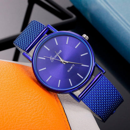 New Women's Casual Silicone Strap Quartz Watch Top Brand Girls Bracelet Clock Wrist Watch For Women and Girls