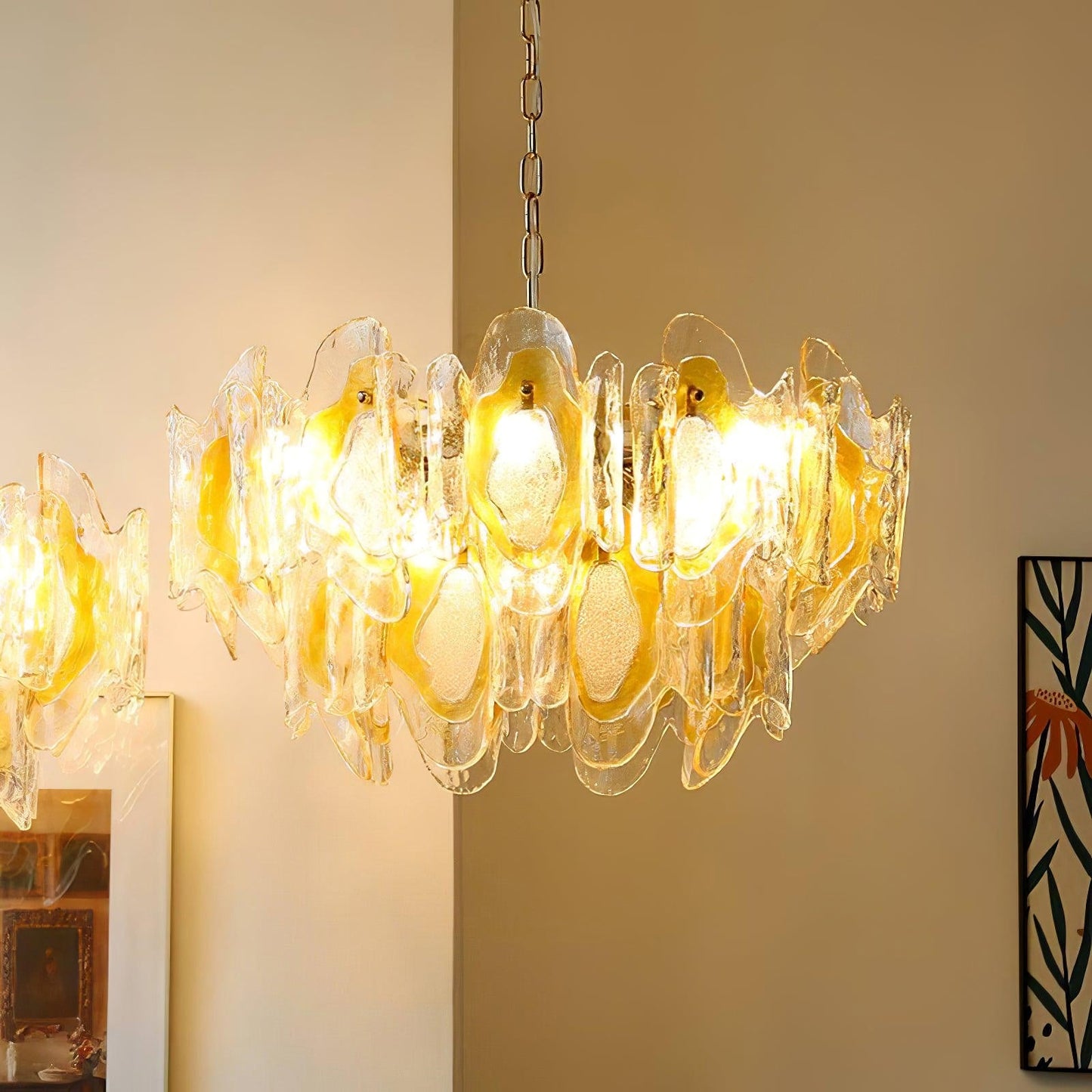 Marrina Retro Luxe Chandelier