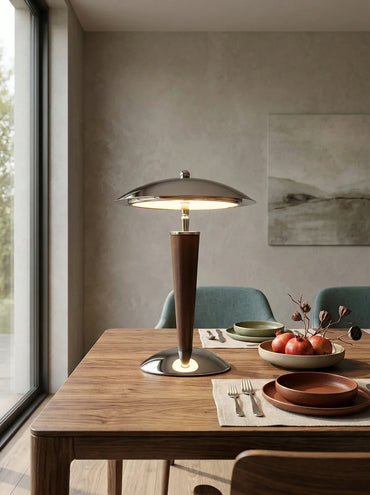 Dome‑Form Metal Table Lamp