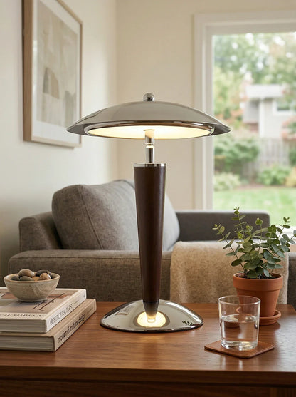 Dome‑Form Metal Table Lamp