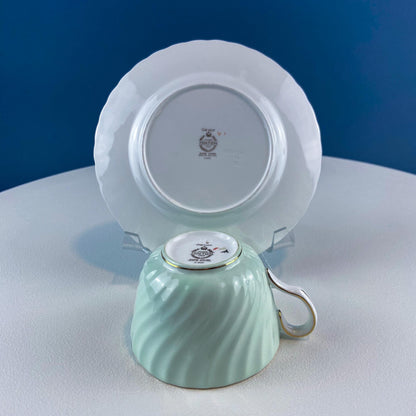 4 Minton Porcelain Cups and Saucers. Creamy Green & White Set with Delicate Leaf Garland Motif. Dining Room Table Decor. French Country.