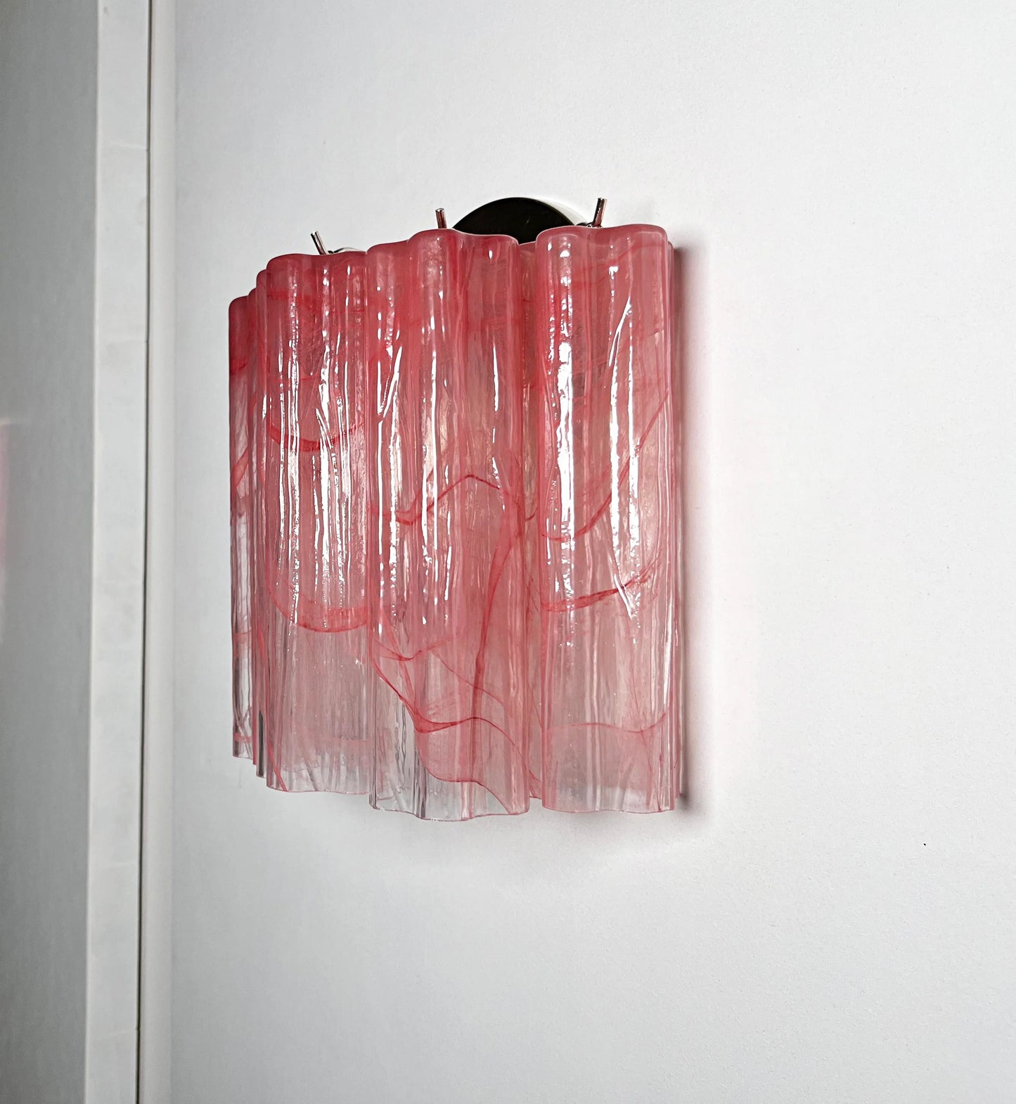 Crimson Cloud Star Wall Lamp