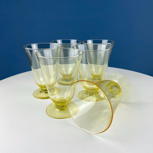 Vintage Topaz Fostoria Iced Tea Water Parfait Stemmed Glasses. Set of 6 Light Yellow Stemware. Dining Room Decor. Gold Table Decor.