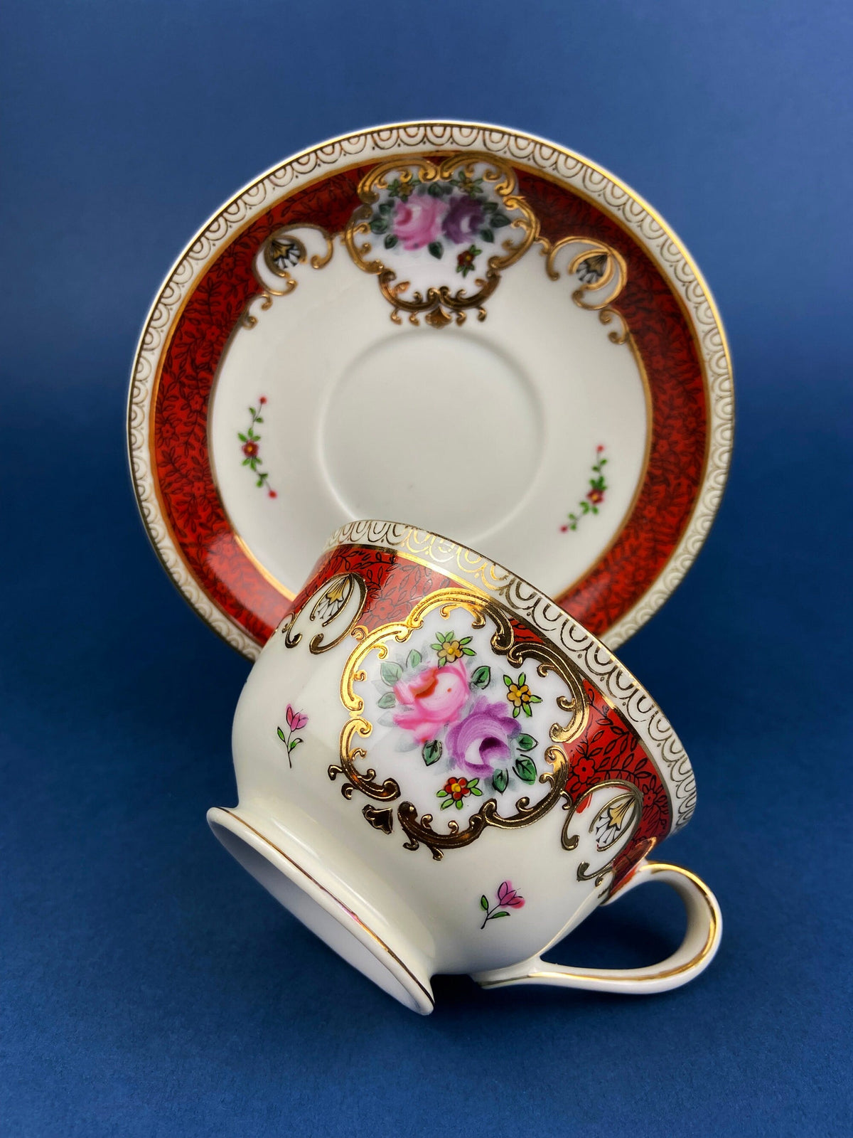 Vintage Teacup and Saucer. Hand Painted in Occupied Japan. Fine Bone China.