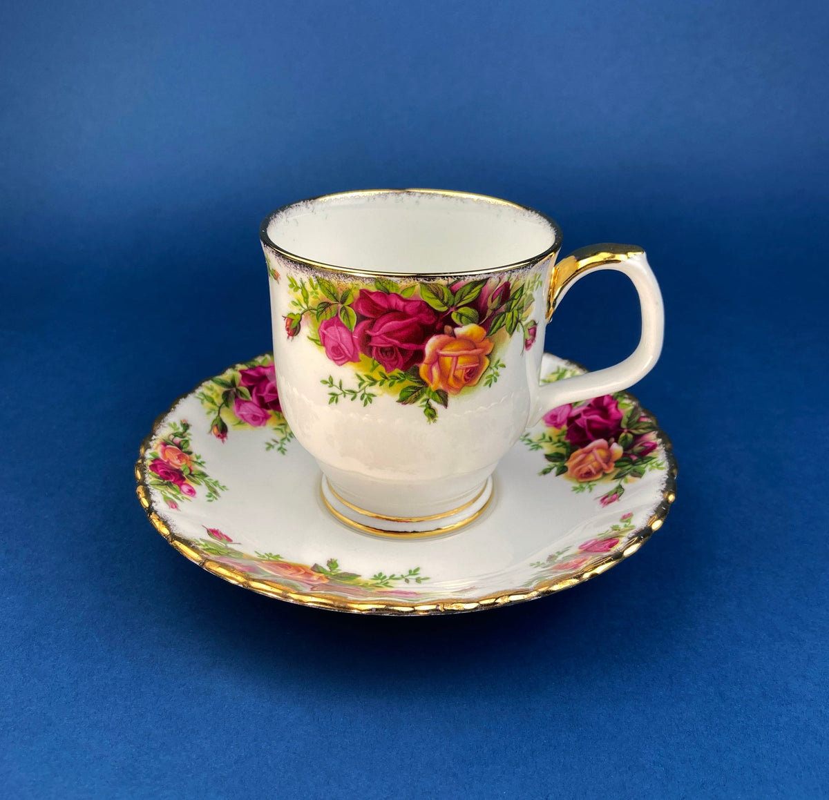 Royal Albert Cup and Saucer: Old Country Roses Coffee Tea Set