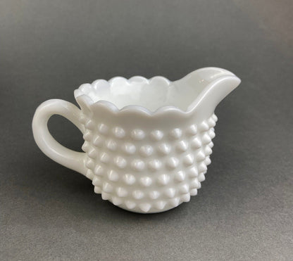 Milk Glass Creamer or Sauce Dish. 3-Dimensional Leaf Motif. Quilt Pattern. Serving Dish. Scalloped Edge Creamer or Saucier. Fine Dining.