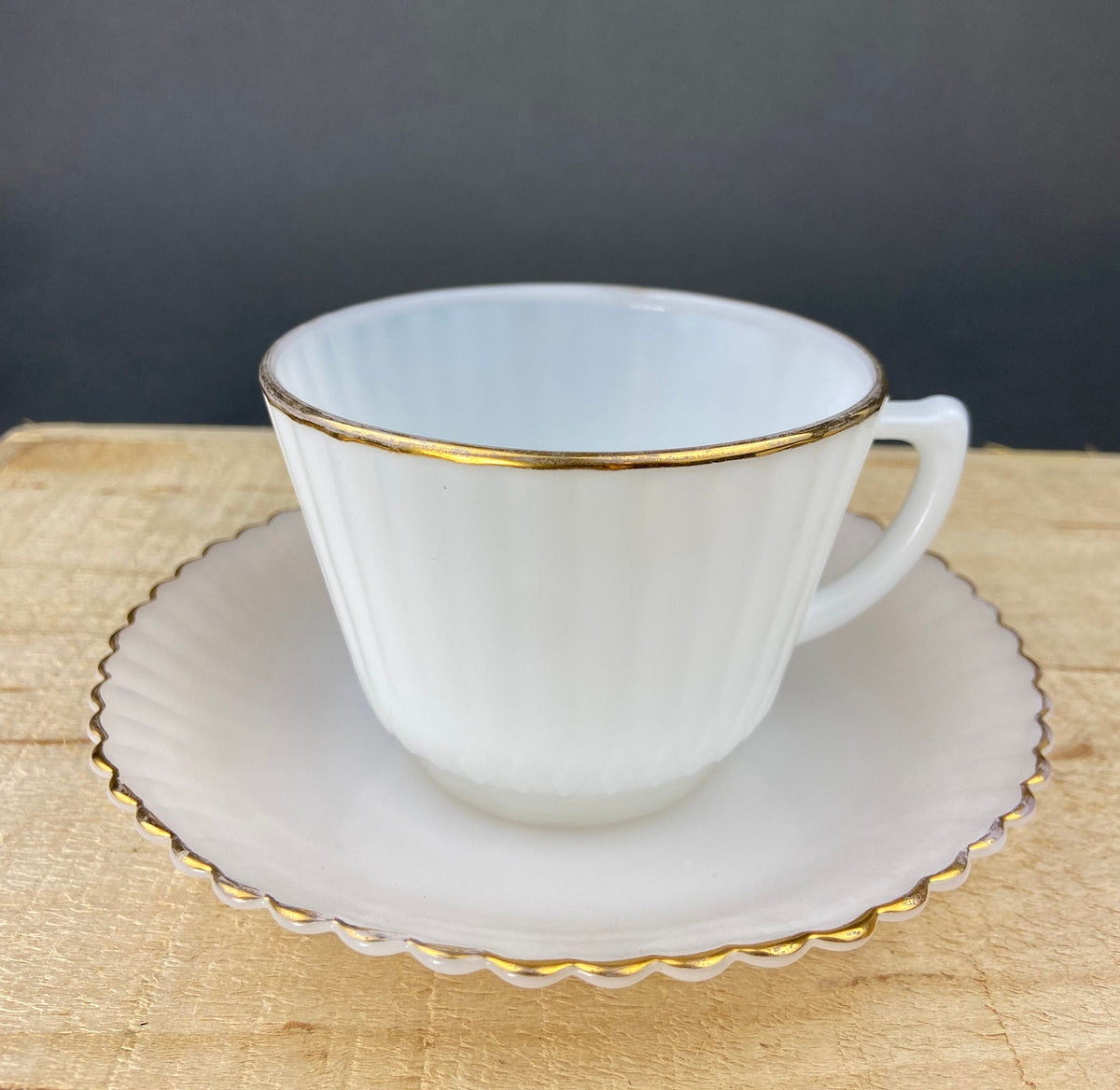 Monax Petalware Opalescent Creamer and Sugar Bowl. White with Gold Brim Depression Glass Creamer and Sugar Bowl.