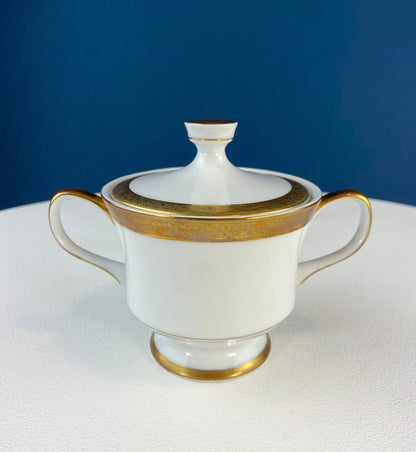 White Porcelain Oval Serving Bowl with Embossed Gold Band. Wedding Band China. Contemporary Noritake Queen's Gold. Dining Room Decor.
