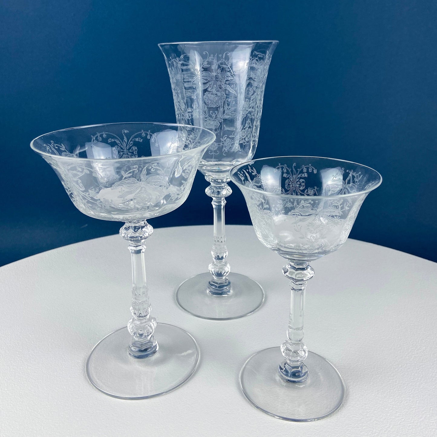 Heisey Wine Goblets. Set of 7 Orchid Pattern Etched Crystal Glasses. Home Gift. Dining Room Decor. Collectible Glassware.