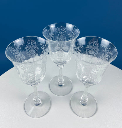 Heisey Wine Goblets. Set of 7 Orchid Pattern Etched Crystal Glasses. Home Gift. Dining Room Decor. Collectible Glassware.