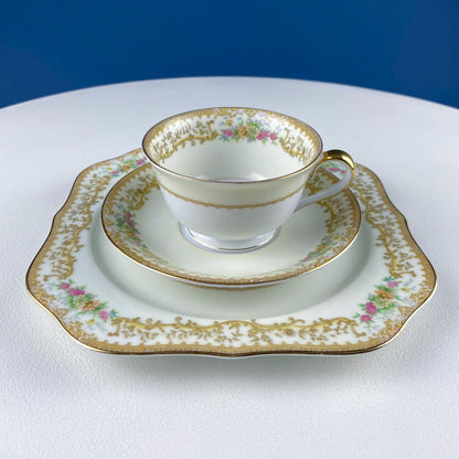 Dessert Salad Plates by Noritake, Elvira Pattern. 5 Porcelain Square Plates with Gold Garland Motifs. Hosting Essentials. Dining Room Decor.